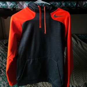 Nike pro sweat shirt.
